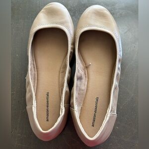 Amazon Essentials Women's Beige Loafers